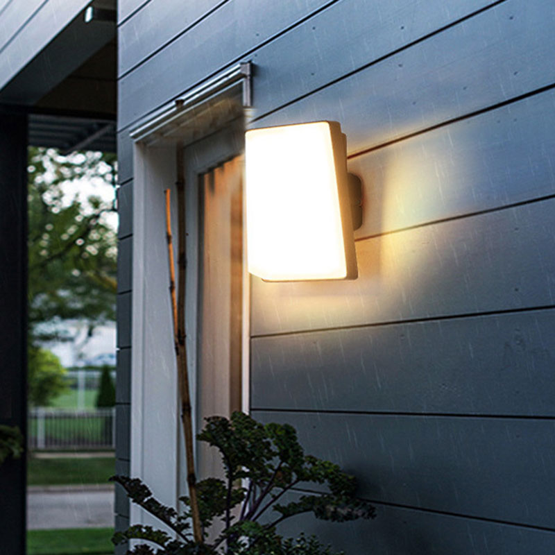 Rectangular Minimalistic Led Wall Sconce With Acrylic Shade Metallic Balcony Lighting (Black)