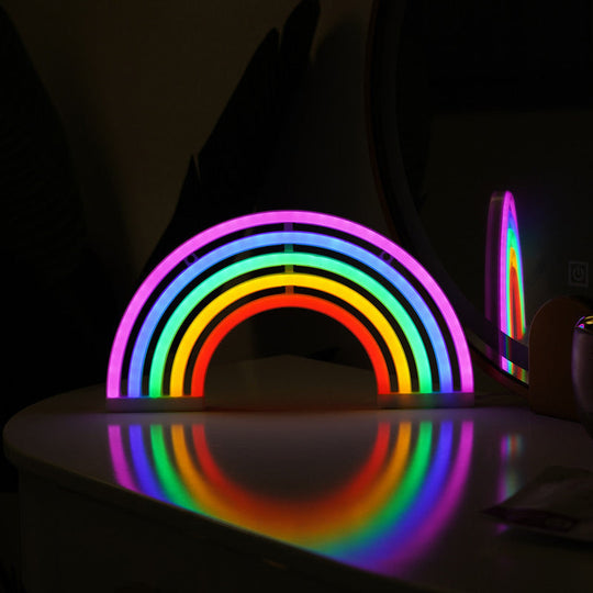 Cartoon Led Table Light: Artistic Plastic Lamp For Bedroom With Battery Power - Neon Wall Lighting