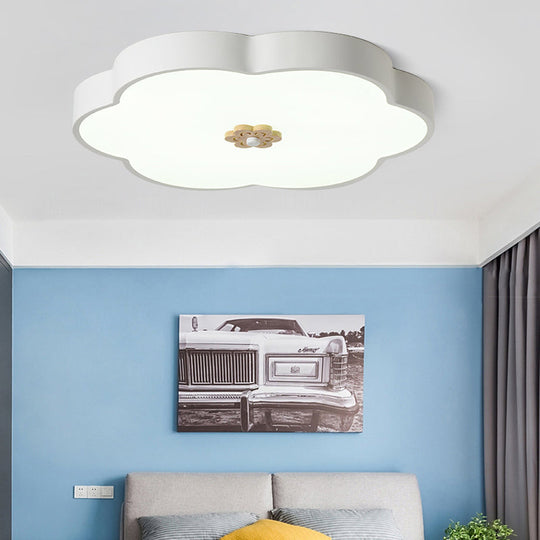 12’/16’ Modern Flower Flush Mount Ceiling Light With Acrylic Diffuser - Metal Led Black/White