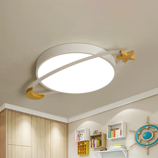 Nordic Flush Light With Celestial Wooden Accents - Perfect For Bedrooms White / Small