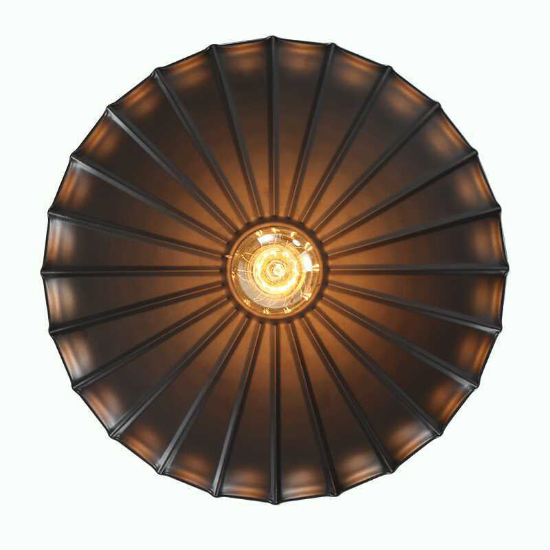 Retro Style Single-Bulb Pendant Ceiling Light In Black Metallic Suspension - Scalloped Cone Design