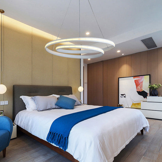 Minimalist Led Pendant Light: Metallic Seamless Curve Chandelier For Dining Room White / 16’ Natural