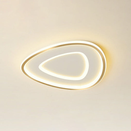 Sleek Gold Teardrop Led Ceiling Light Flush Mount - Simplicity & Style