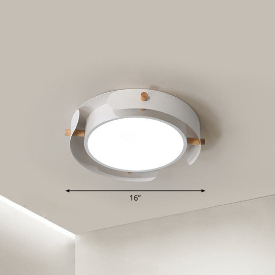 Minimalist Led Ceiling Mount Light - Round Metal Flush Fixture For Bedroom Lighting White / 16’