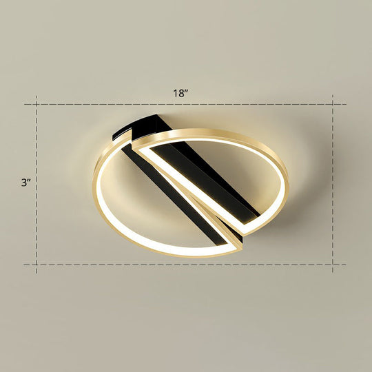 Sleek Geometrical Flush Ceiling Light In Black - Gold Finish - Simplicity Acrylic Flushmount For