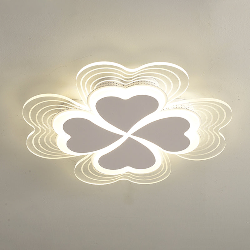 Minimalistic Led Ceiling Mount Light For Bedroom - Acrylic Clover Design White / 16.5’