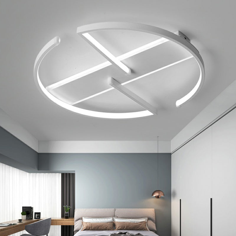 Nordic Circle Led Ceiling Light - Metallic Flush Mount For Bedroom In White / 16