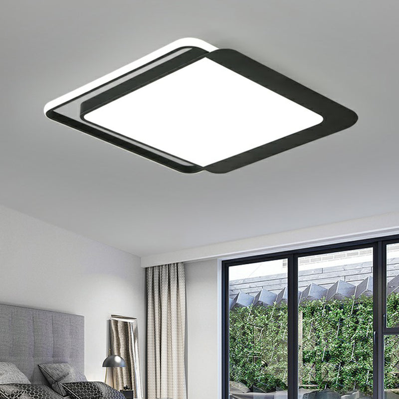 Schwarzes quadratisches LED-Deckenlicht mit Acrylschirm – minimalistische Deckenleuchte 