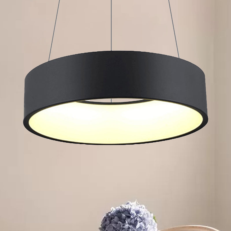 Minimalist Metal Ring Integrated Led Pendant Light - 3 Size & Color Options For Dining Room Black /