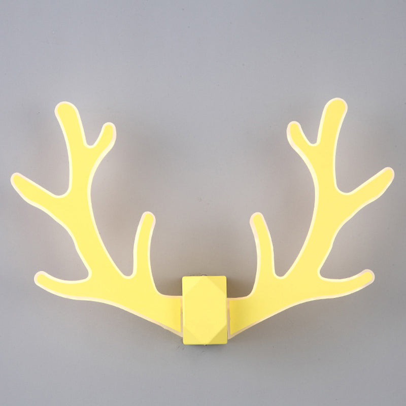 Deer Horn Led Wall Light - Decorative Metal Sconce Fixture Yellow / White