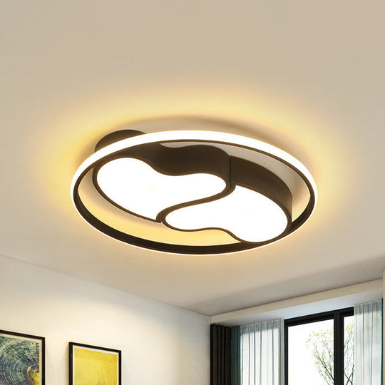 Romantic Heart-Shaped Flush Ceiling Light With Acrylic Finish - Ideal For Living Room &