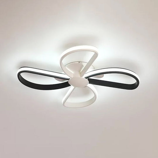 Nordic Stylish Led Ceiling Lamp - Blossom Shape Ideal For Kid’s Bedroom Black / White