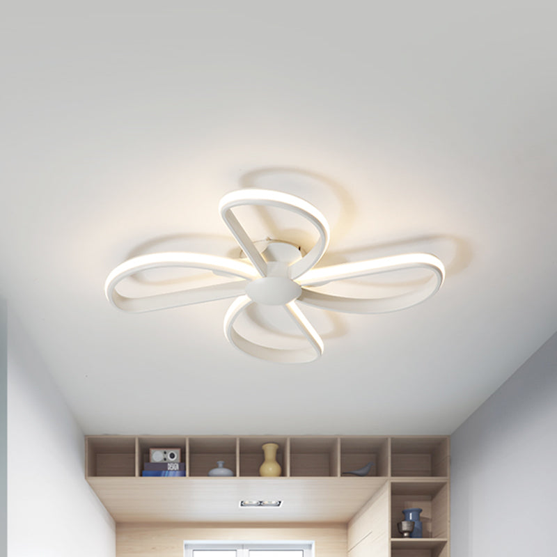 Nordic Stylish Led Ceiling Lamp - Blossom Shape Ideal For Kids Bedroom White / Warm