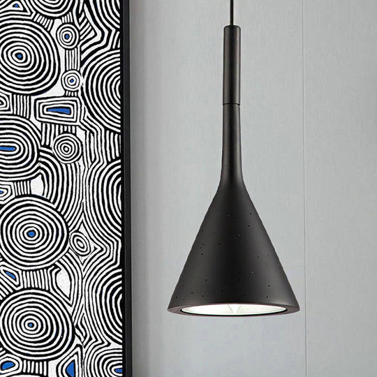 Conical Pendant Light - Simple And Stylish Iron Hanging Lamp Black