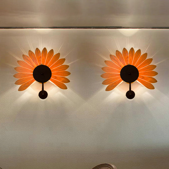 Handmade Wood Veneer Wall Sconce With Modern Stylish Design And 1 Light - Perfect For Restaurants