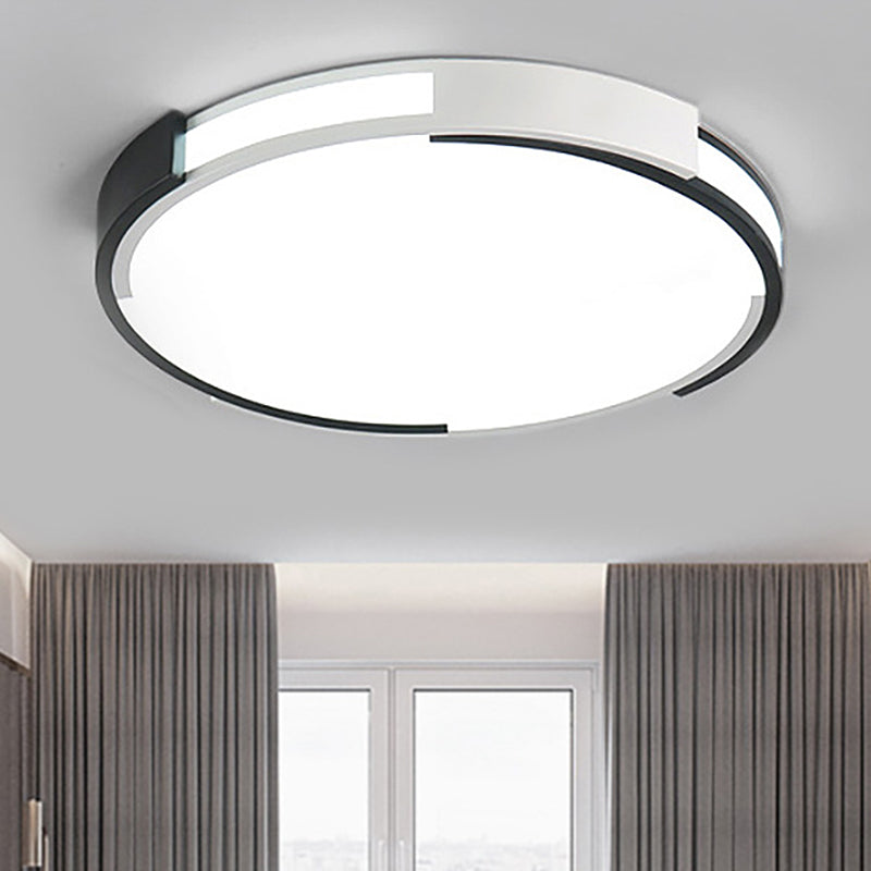 Modern Black And White Drum Flush Mount Ceiling Light Fixture - 18’/23.5’ Wide Metal Led