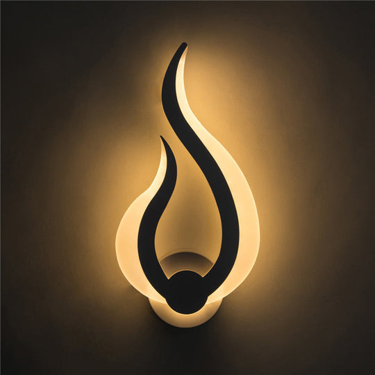 Flame Shaped Led Wall Mounted Light - Decorative Acrylic Sconce For Corridors (White) White /