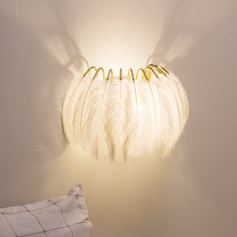Minimalist Feather Shaded Wall Sconce Light Fixture For Living Room - Mount Lighting White / Pumpkin