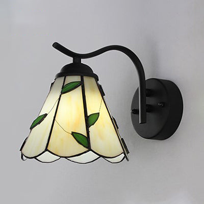 Traditional Tiffany Wall Lamp: Conical Sconce Lighting With Black Curved Arm In White/Beige -