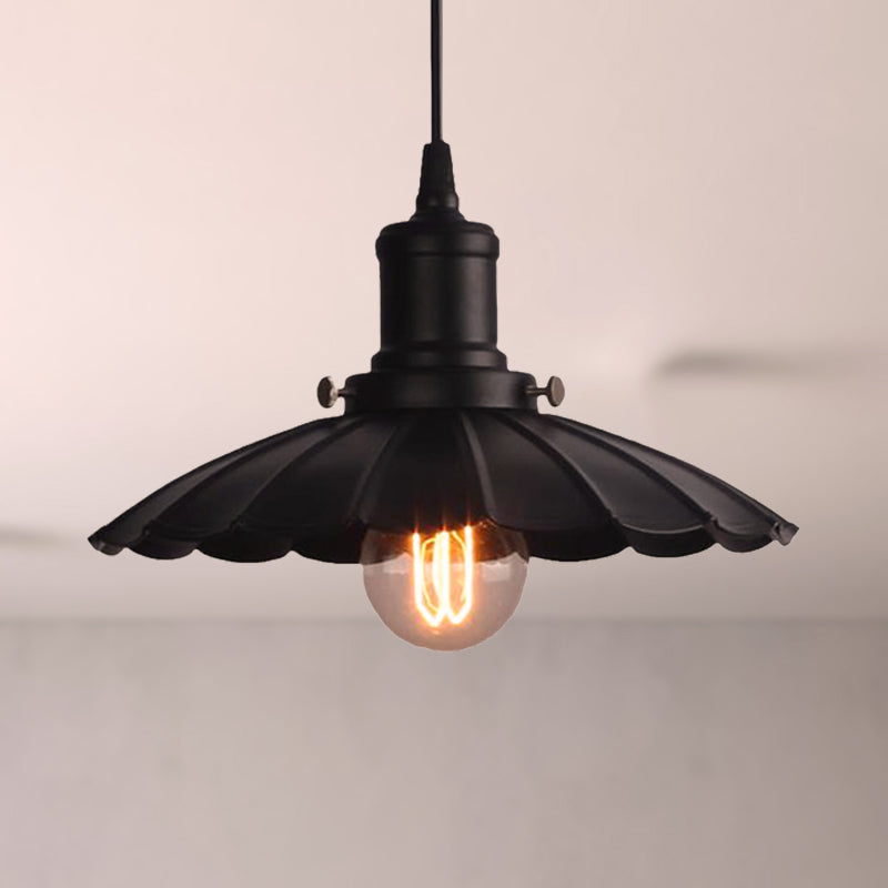 Vintage Industrial Hanging Lamp Black Scalloped Metal Indoor Ceiling Light Fixture 1-Bulb