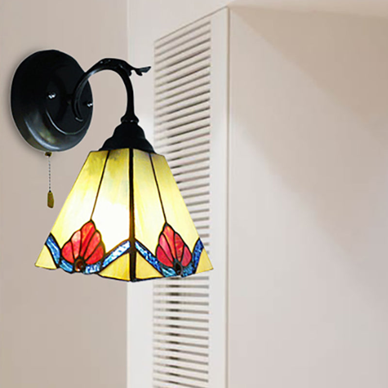 Mini Flower Wall Light - Stained Glass With Pyramid Shade Lodge Sconce
