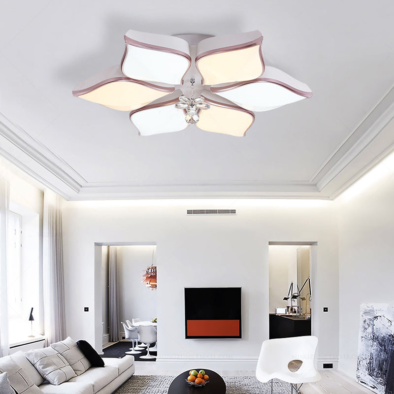 Modern 24.5’/25.5’ Flush Mount Led Light With Clear Crystal Accent In Warm/White Petal Design