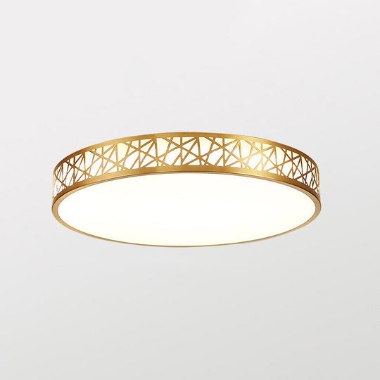 Minimalist Brass Ceiling Light With Geometric Design And Led Flushmount / 16’ Round