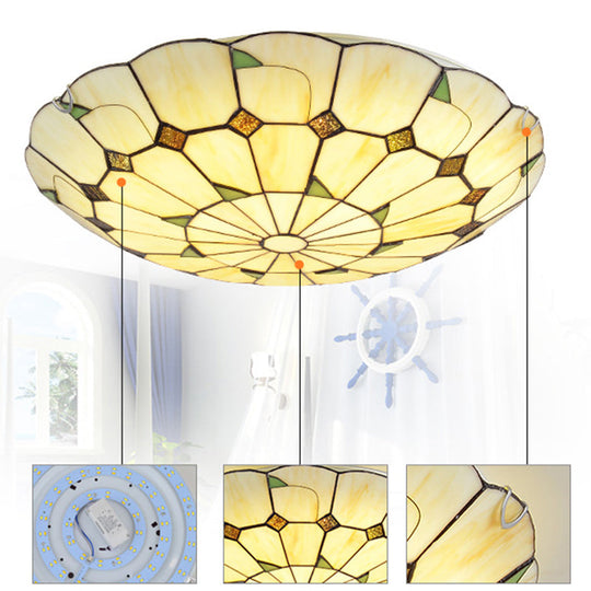 Vintage Tiffany Stained Glass Ceiling Light With Leaf Pattern - Flush Mount Led Lamp For Living