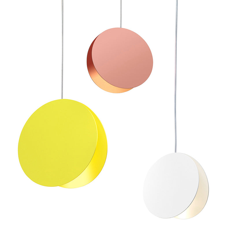 Round Pendant Lamp With Shell-Inspired Design And Macaron Style Metal Finish Perfect For Modern