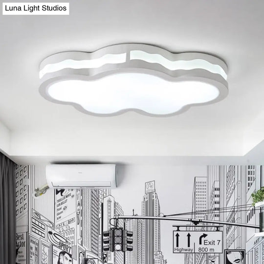 26’/22.5’ Cloud Flush Mount Led Bedroom Ceiling Lamp In White With Acrylic Shade