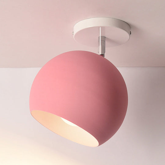 Nordic Style Round Ceiling Flush Mount Light With Metal Aisle Close To Lighting