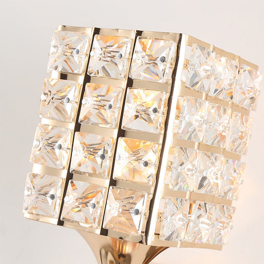 Clear Crystal And Metal Cubic Shade Wall Sconce: Modern Stylish 1 Light Fixture (Silver/Gold) For