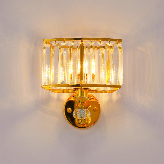 Golden Metal Wall Sconce Light With Clear Crystal Accents - Modern 1 Head Design Gold