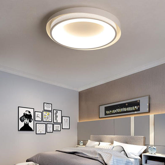 Contemporary White Drum Metal Ceiling Light - 18/21.5 Wide Led Flush Mount Fixture In Warm/White/3