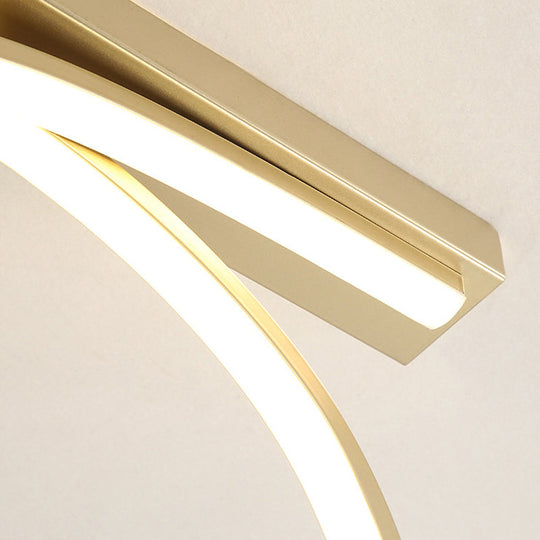 Modern Gold Led Ceiling Light Fixture For Bedroom - Minimalist Flushmount Lighting In Warm/White