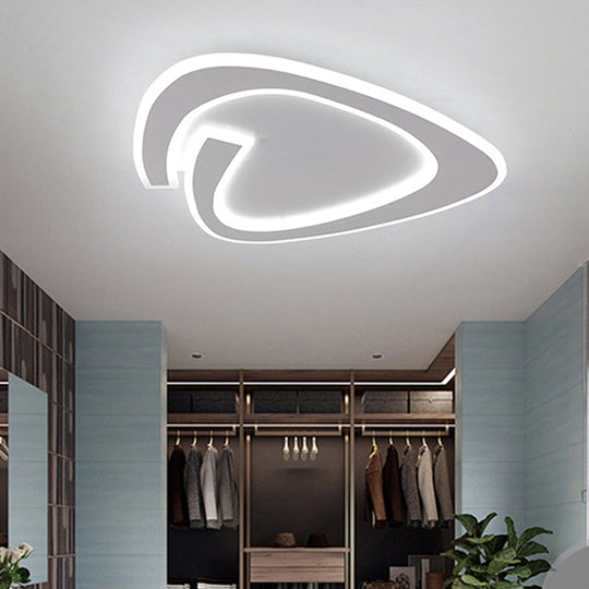 19.5’/23.5’ Triangle Acrylic Ceiling Lamp - Minimalist Led Flush Lighting In Warm/White Light Grey