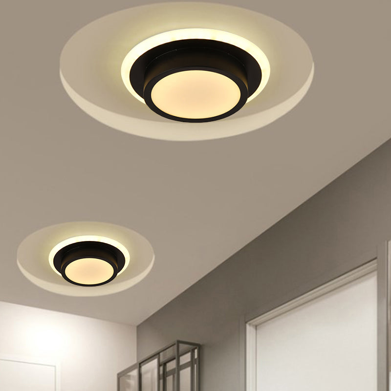 Contemporary Mini Round/Square Flush Mount Ceiling Light In Black/White With Metal Finish - Led