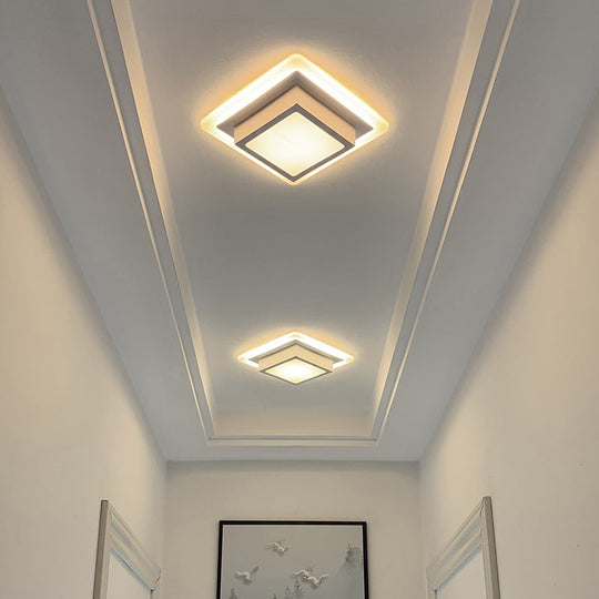 Contemporary Mini Round/Square Flush Mount Ceiling Light In Black/White With Metal Finish - Led