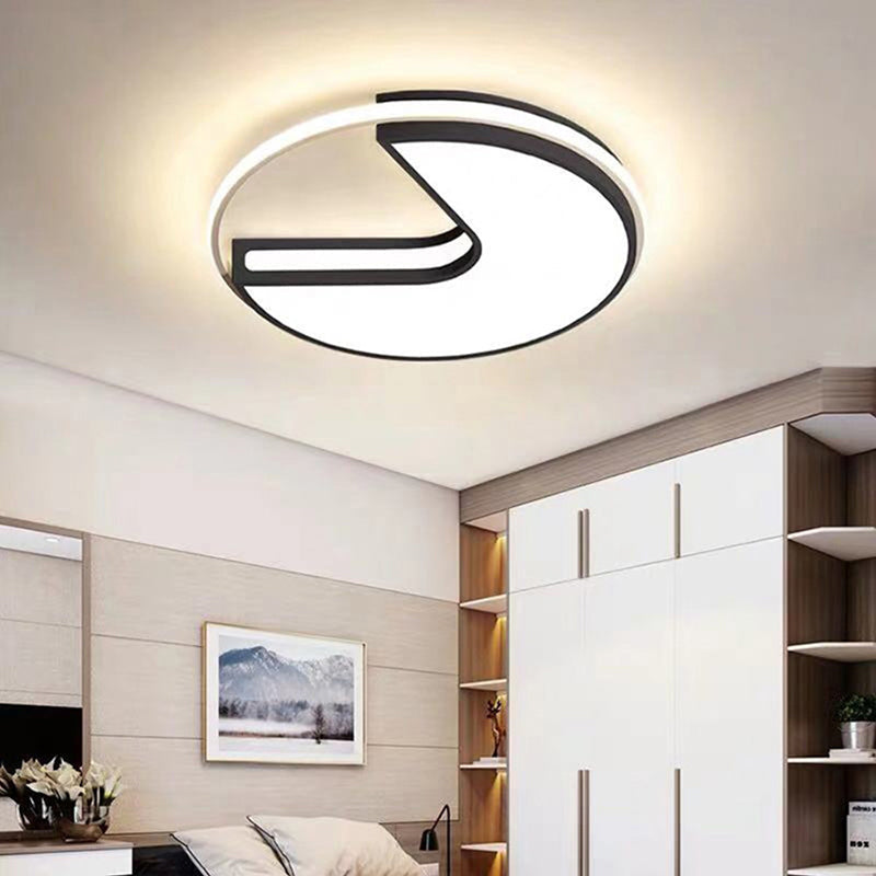 Modern Led Flush Light In Black & White - Big Mouth Design 16’/19.5’ Width Warm Options