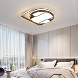 Geometric Led Ceiling Light In Modern Black And White Design - Sizes 16’/19.5’ 3 Color Options