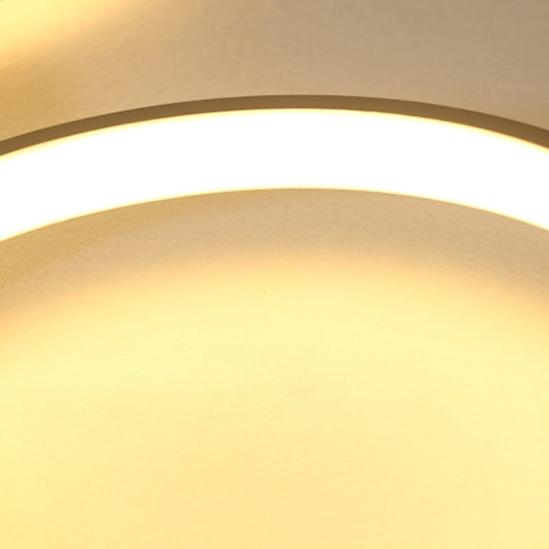 Minimalistic Black Acrylic Circle Flush Mount Ceiling Light With 3 Lights