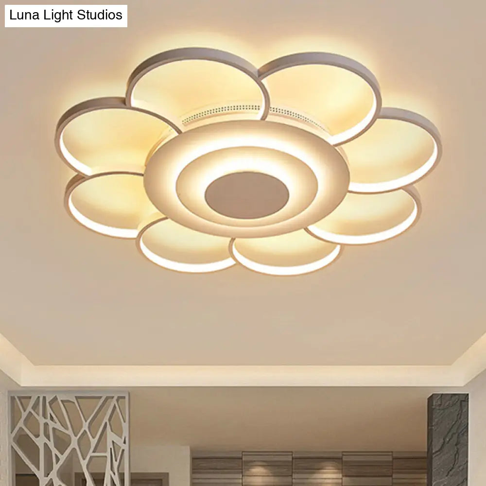 31.5/39 Flower Flushmount Acrylic Led White Ceiling Light In Warm/White/Natural - Simple & Wide /