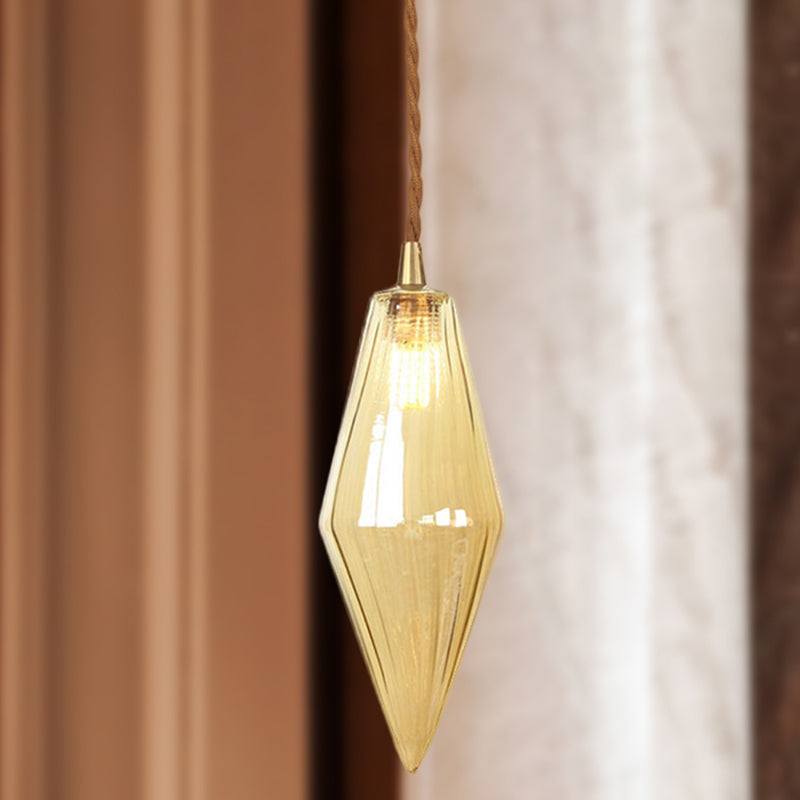 Zeitgenössische Diamant-Pendelleuchte aus bernsteinfarbenem/klarem Glas: Stilvolles Hängelampen-Set mit 1 Lampe für das Esszimmer (3"/4" breit)