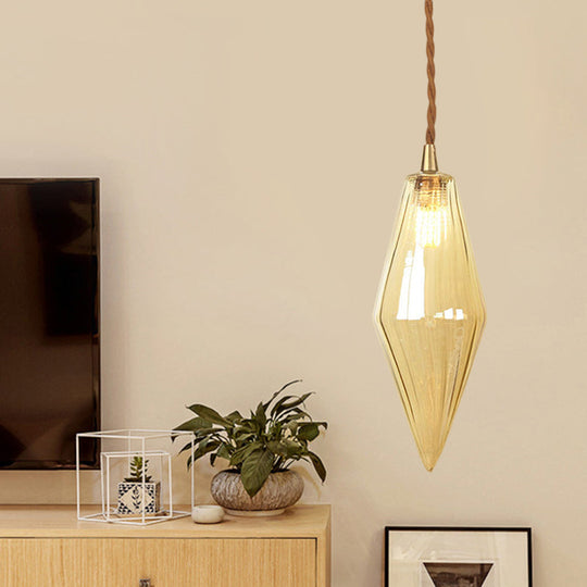 Zeitgenössische Diamant-Pendelleuchte aus bernsteinfarbenem/klarem Glas: Stilvolles Hängelampen-Set mit 1 Lampe für das Esszimmer (3"/4" breit)