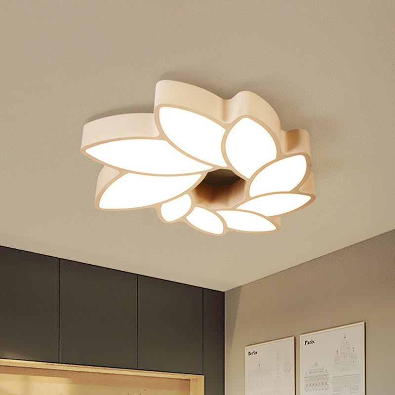 Simplicity Acrylic Floral Ceiling Light - 22.5’/31.5’ Wide Flush Mount Fixture For Living Room