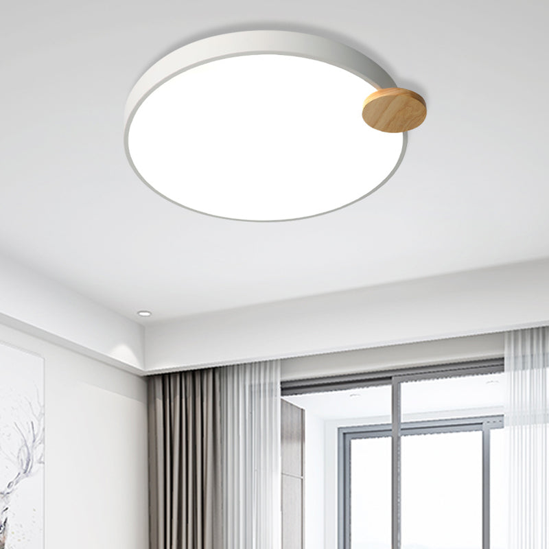 Modern Led Round Flush Mount Light With Wood Detail For Bedroom - 12’/16’/19.5 White / 12’
