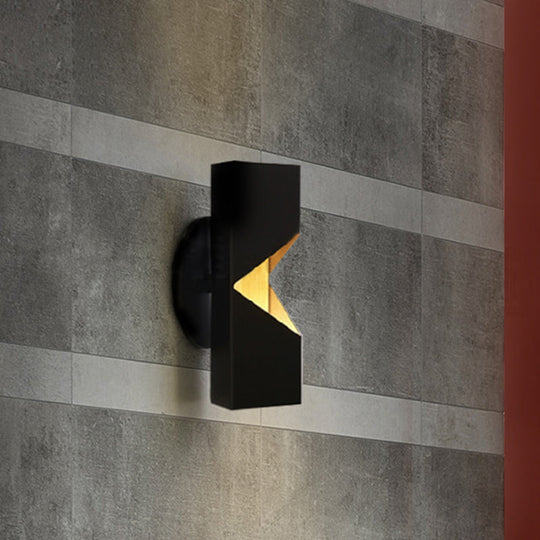 Modern Black Geometric Led Sconce For Bedroom Wall Mounting With Iron Shade