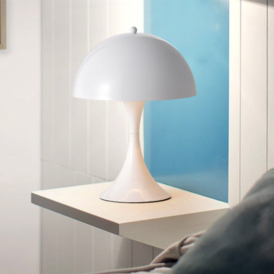 Modern White/Black Mushroom Night Table Light - Metal Desk Lamp For Living Room