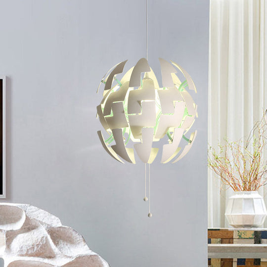 Modern Acrylic Blossom Ceiling Pendant Light With Pull Chain - White Finish