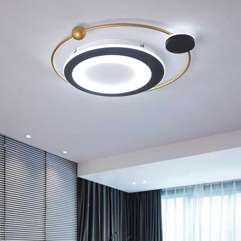 Modern Round Bedroom Flush Mount Light Fixture - 16.5’/20.5’ Metal Ceiling In Black/Gold Led